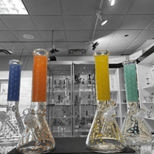 lv pattern 7mm beaker bong glow in the dark 14.5"