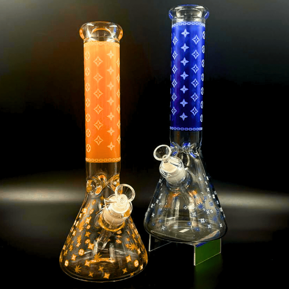 lv pattern 7mm beaker bong glow in the dark 14.5" lv pattern 7mm beaker bong glow in the dark 14.5"