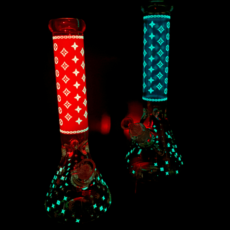 lv pattern 7mm beaker bong glow in the dark 14.5" lv pattern 7mm beaker bong glow in the dark 14.5"